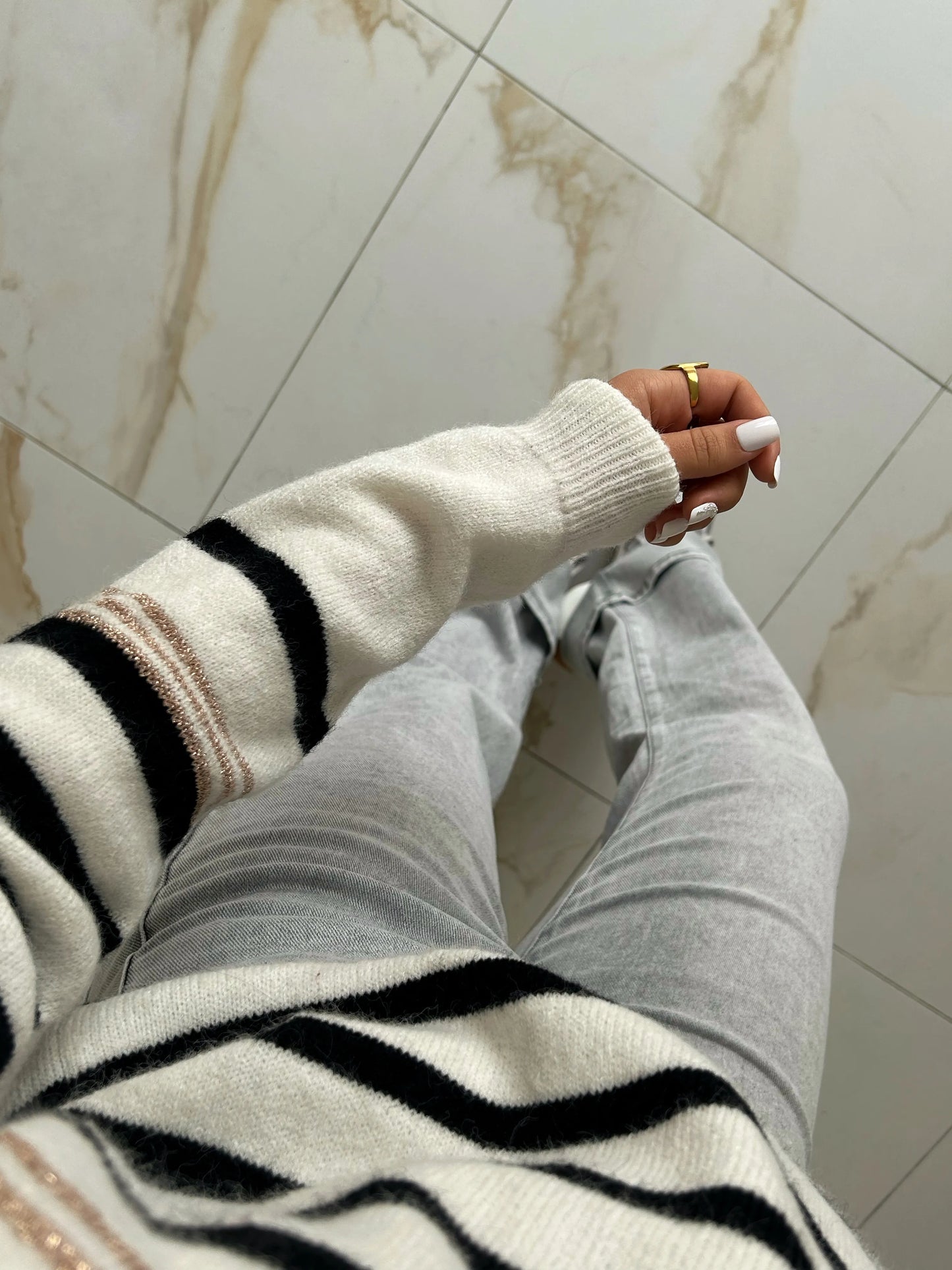 PULL ZENDAYA RAYURE