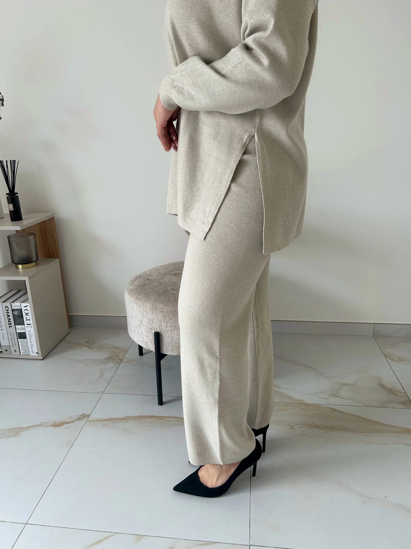 ENSEMBLE LINDRA BEIGE