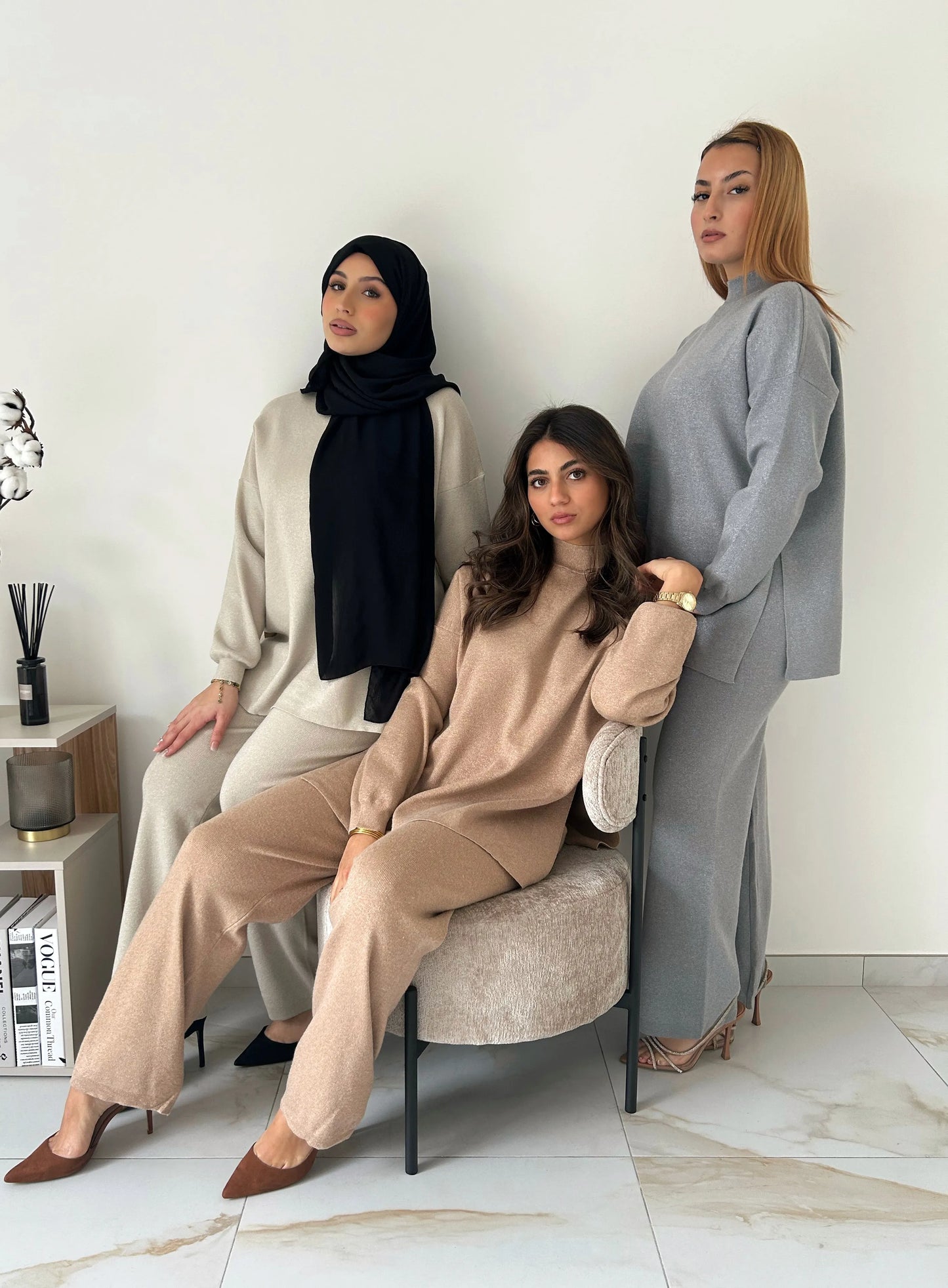 ENSEMBLE LINDRA GRIS
