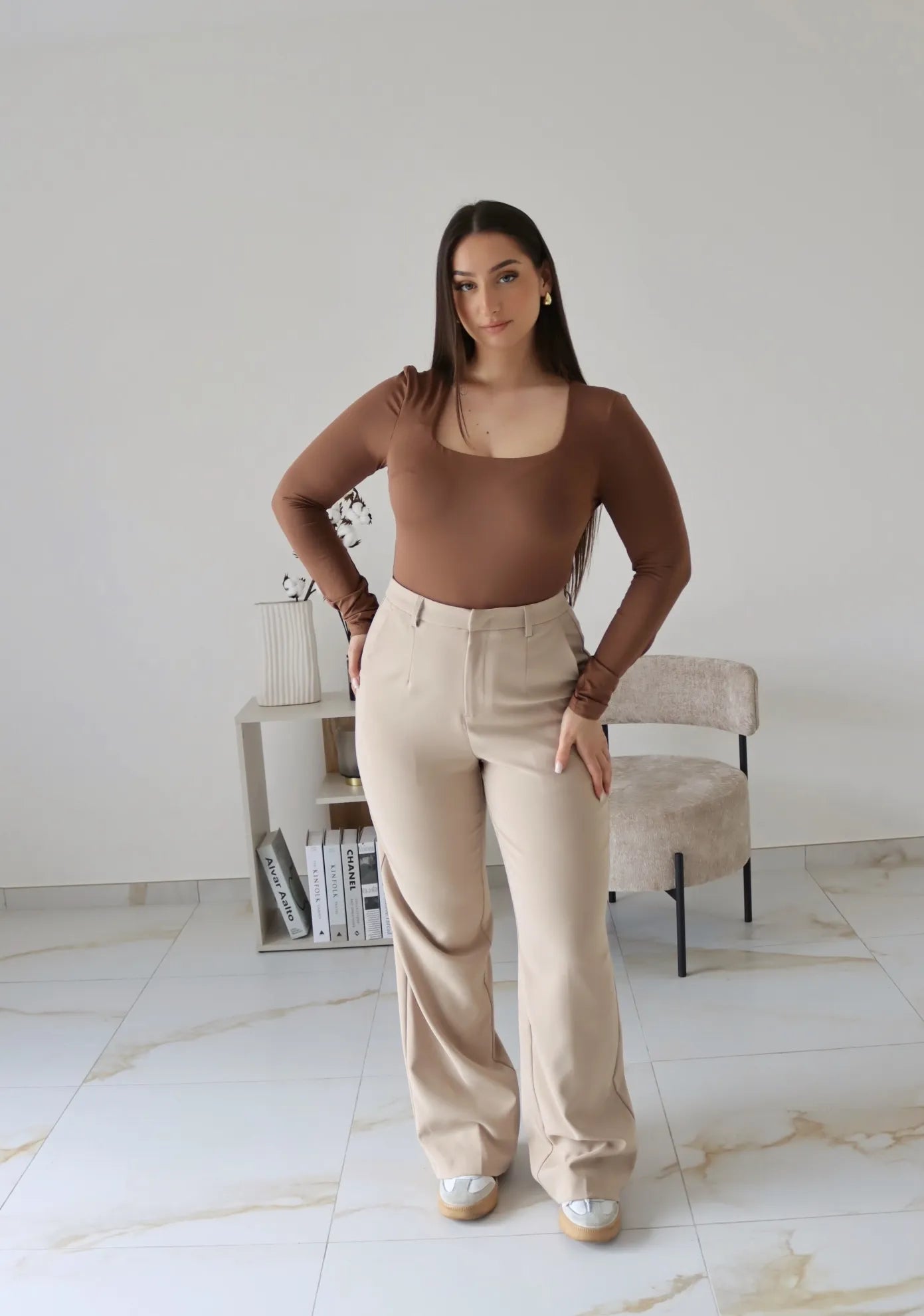 BODY AMIRA MARRON
