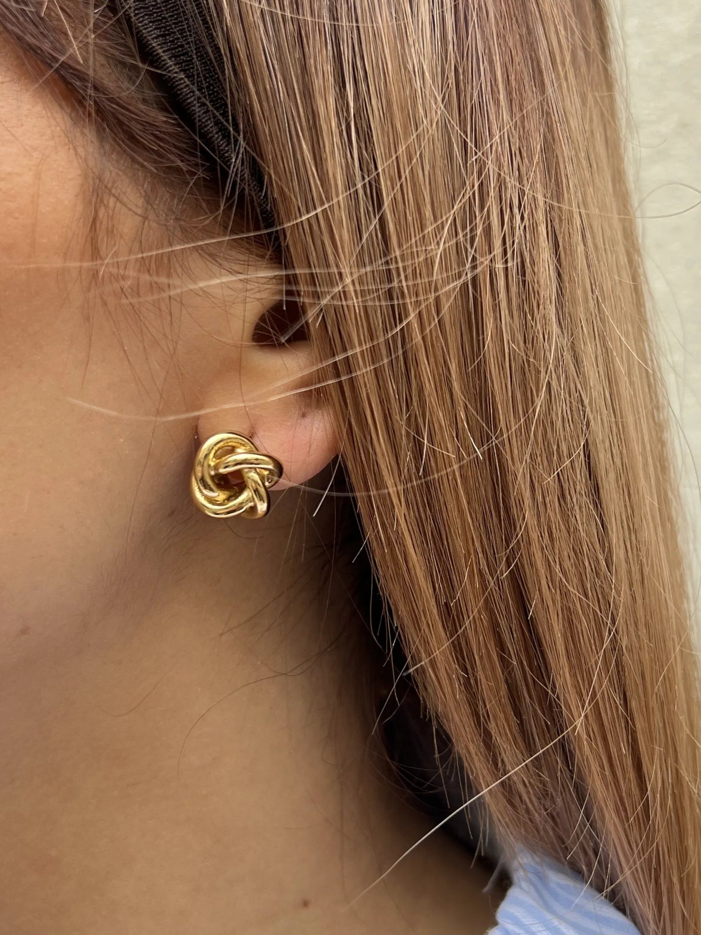 BOUCLE D'OREILLE SOLANGE DORE