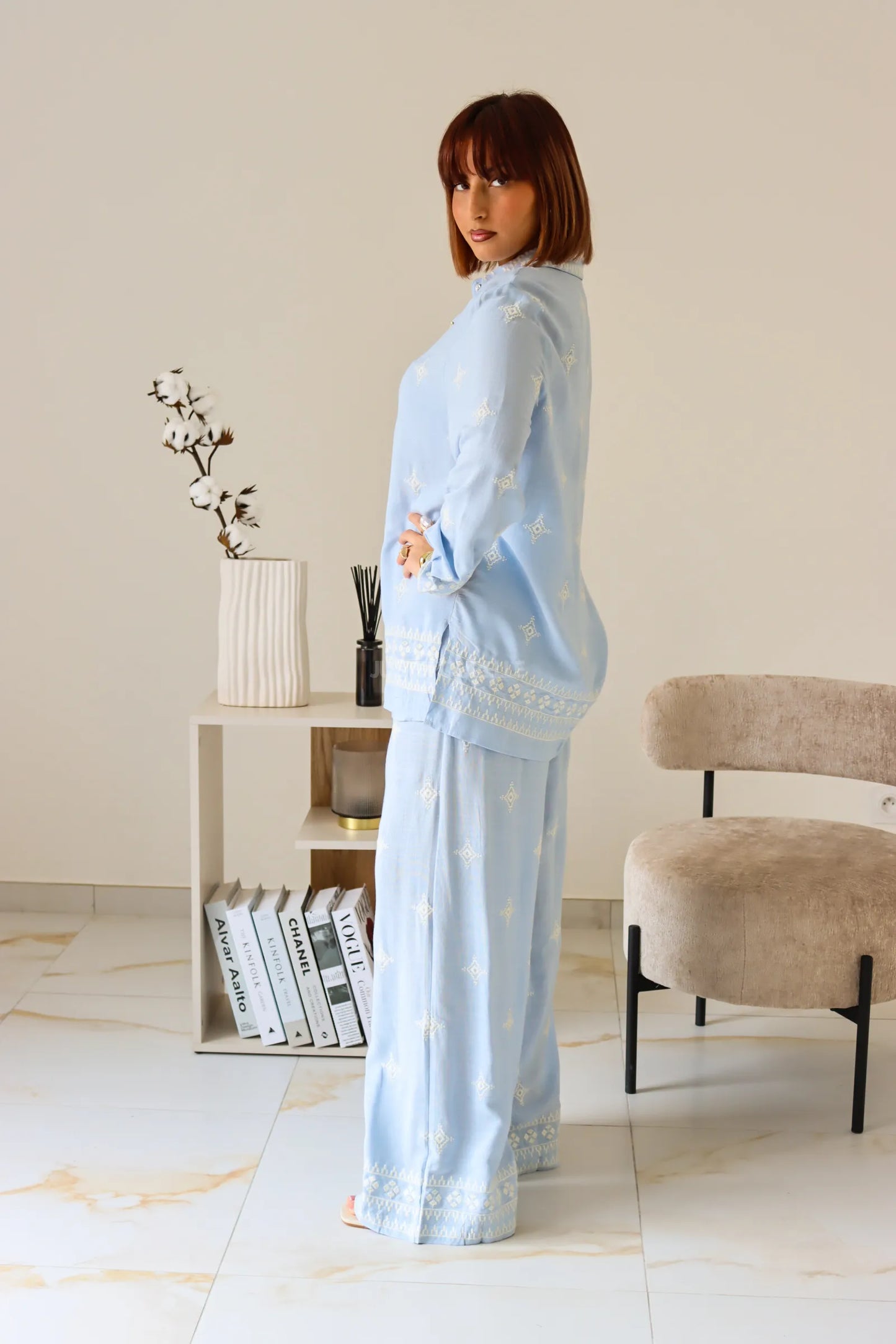 ENSEMBLE NESSY BLEU