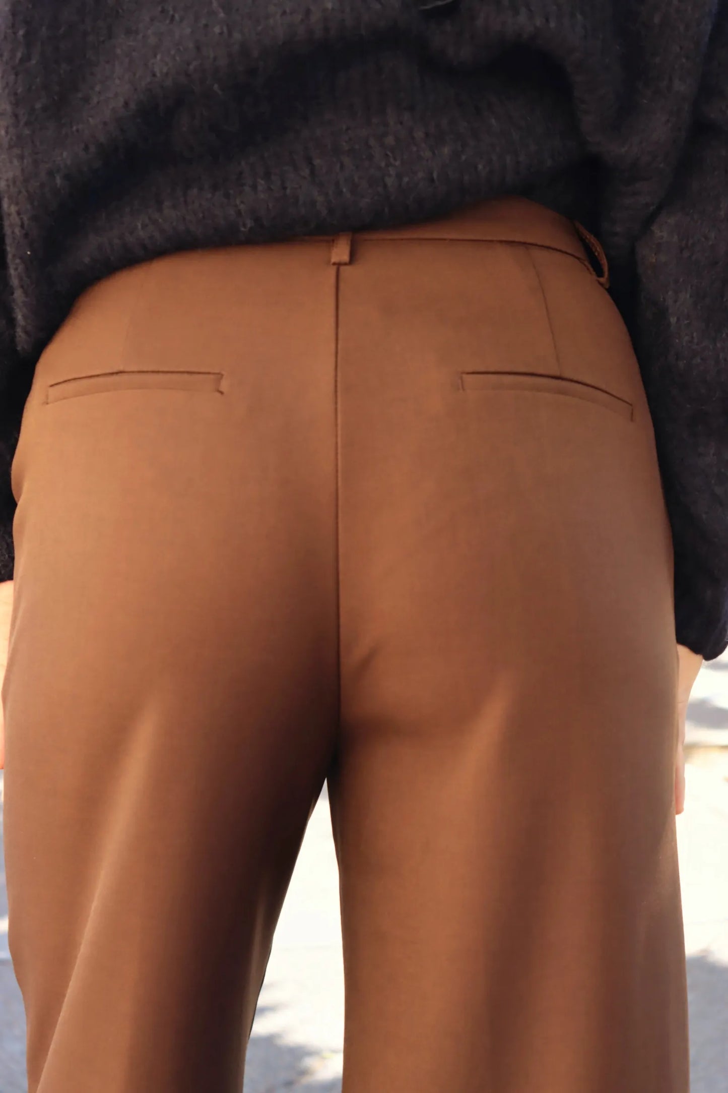 PANTALON CELIA MARRON