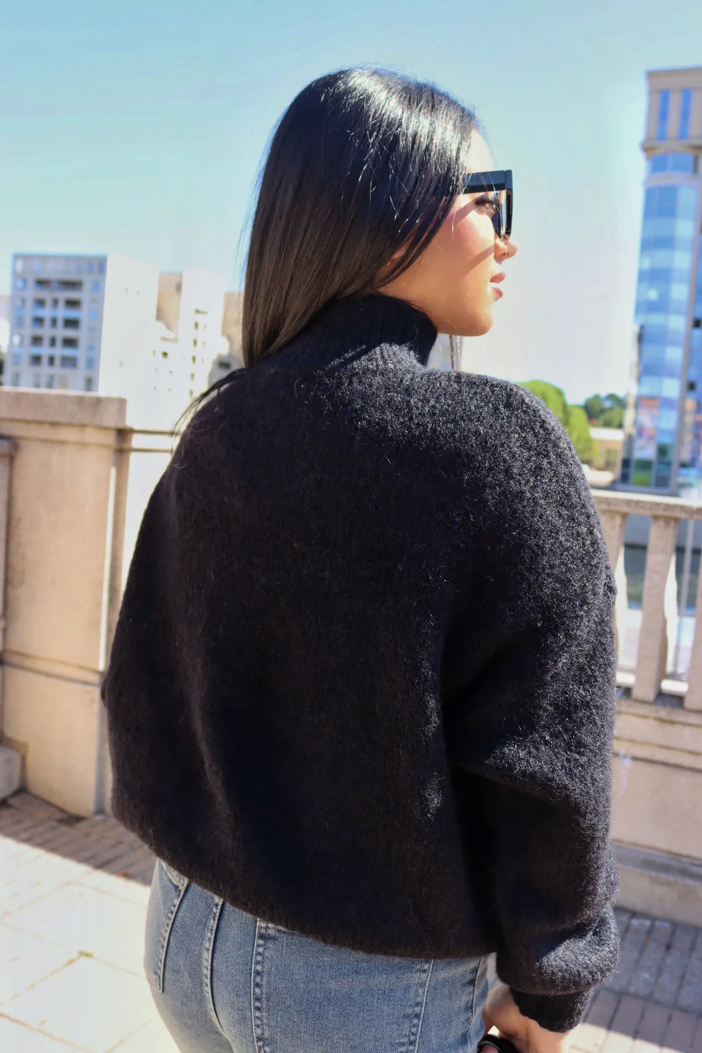 PULL LESLIE NOIR