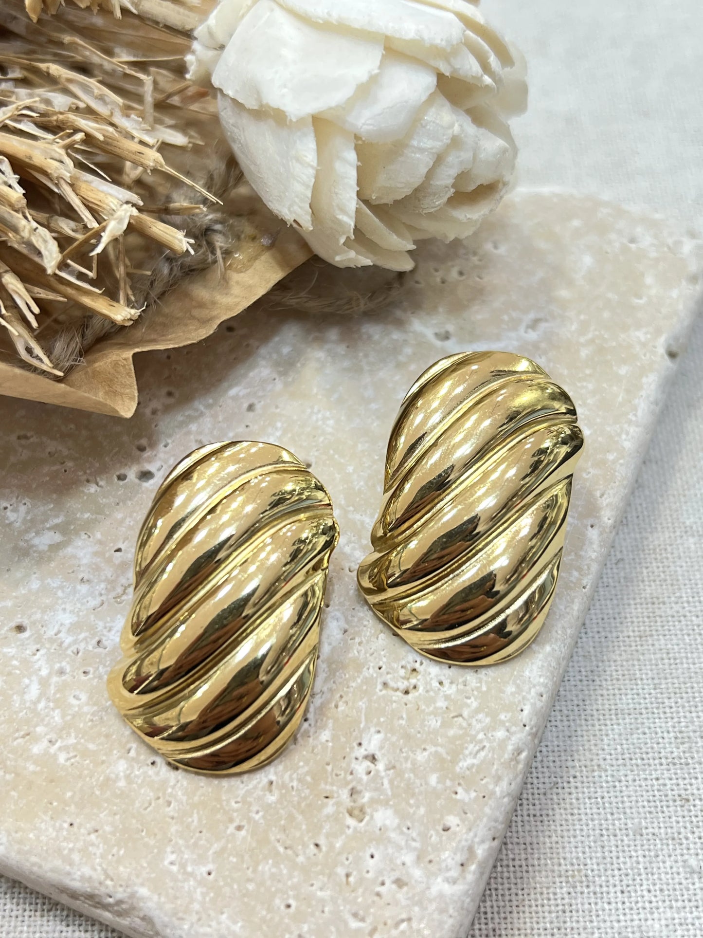 BOUCLE D'OREILLE MINAYA DORÉ