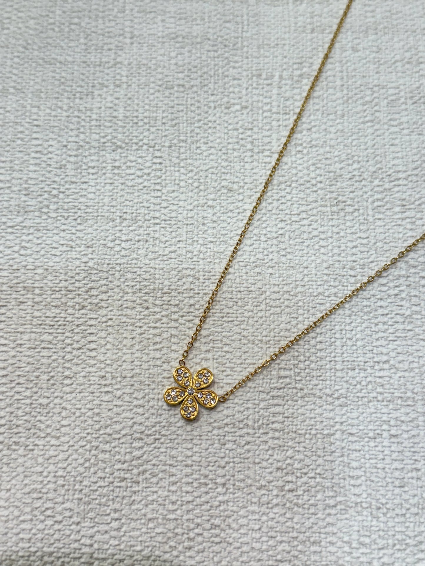 COLLIER NORA STRASS